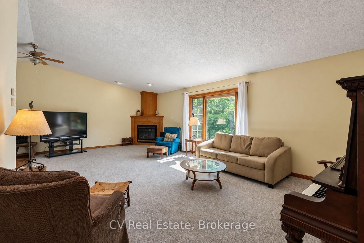 1045 Narrows Road • Gravenhurst, ON photo 17