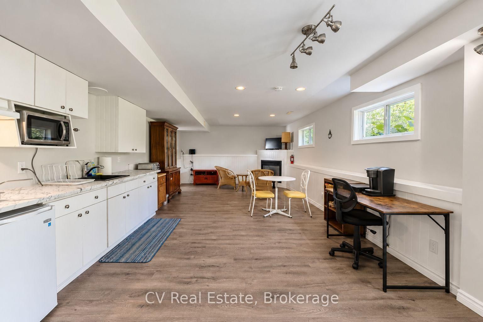 1045 Narrows Road • Gravenhurst, ON photo 25