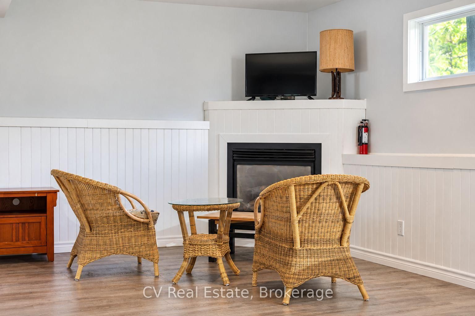 1045 Narrows Road • Gravenhurst, ON photo 27