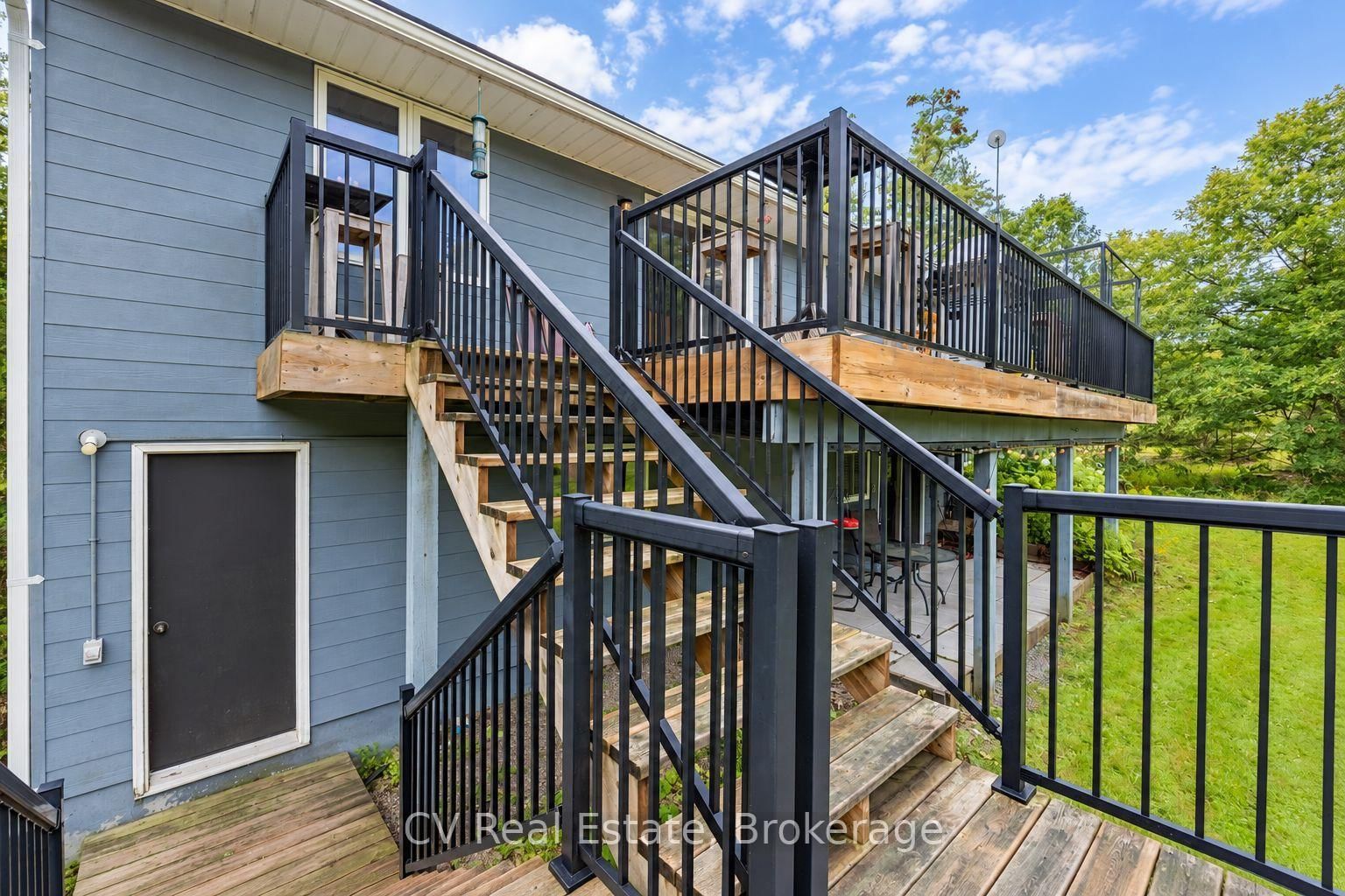 1045 Narrows Road • Gravenhurst, ON photo 32