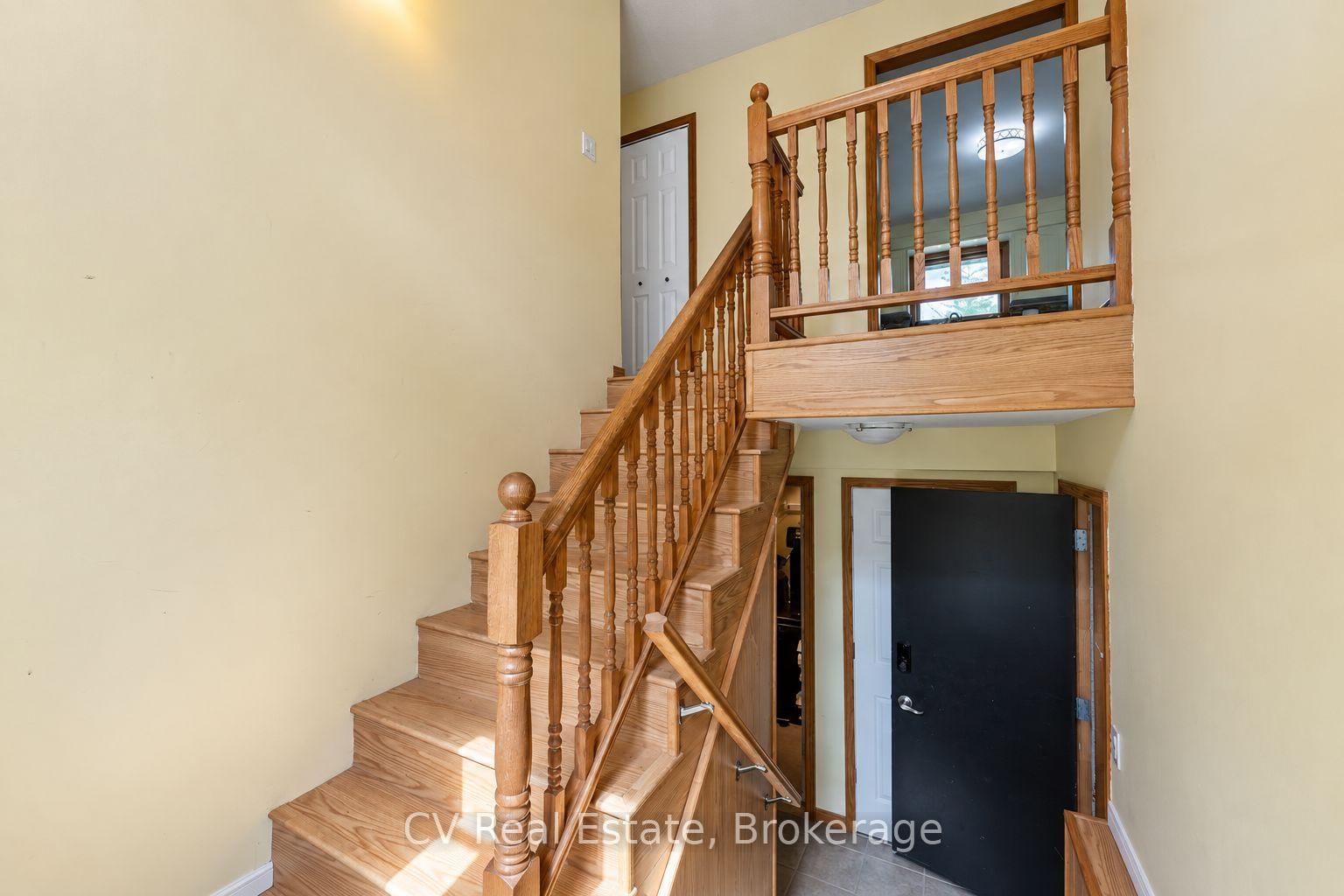 1045 Narrows Road • Gravenhurst, ON photo 7