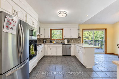 1045 Narrows Road • Gravenhurst, ON photo 9