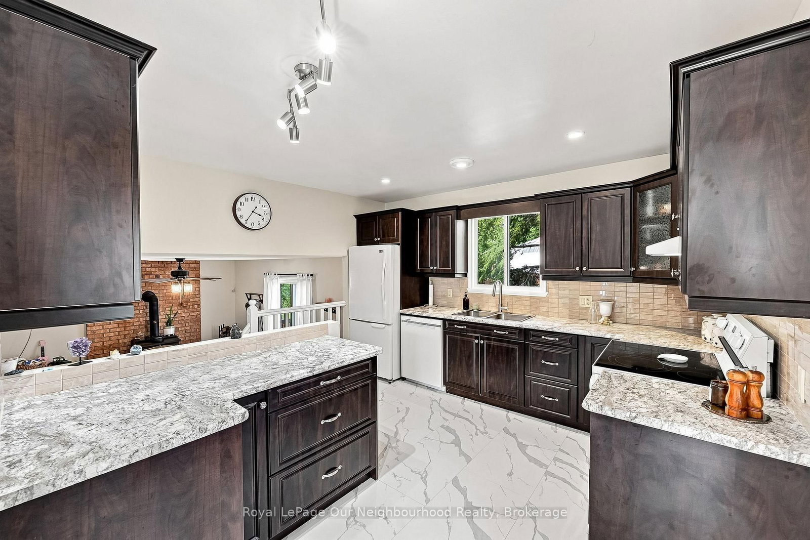 4 Matilda Drive • Kawartha Lakes, ON photo 10