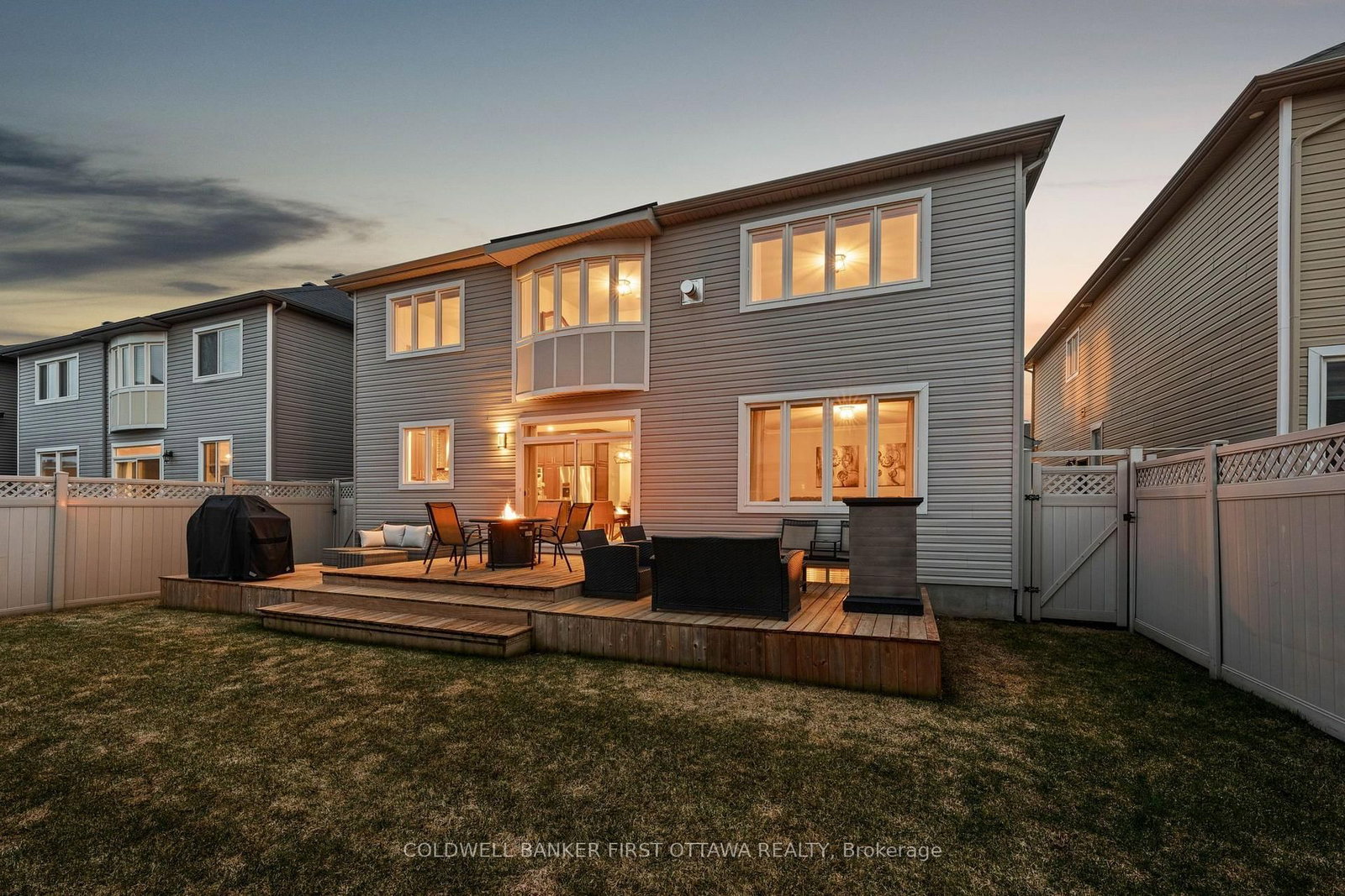 60 Ginseng Terrace • Stittsville, ON photo 2