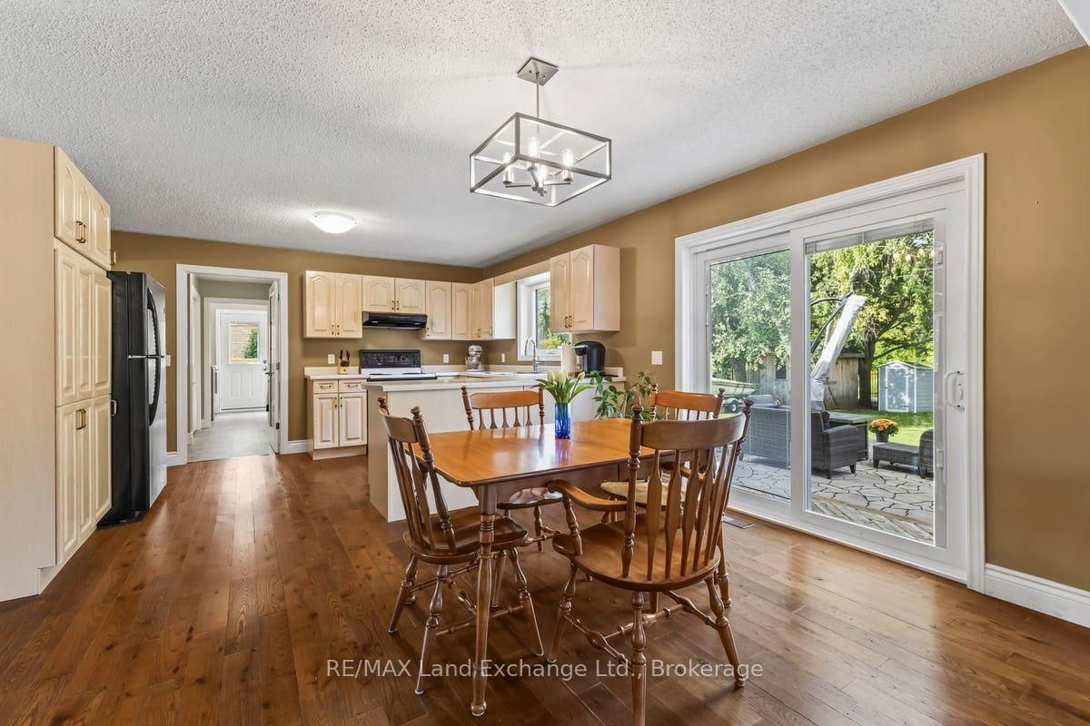 932 Parkwood Drive • Saugeen Shores, ON photo 10