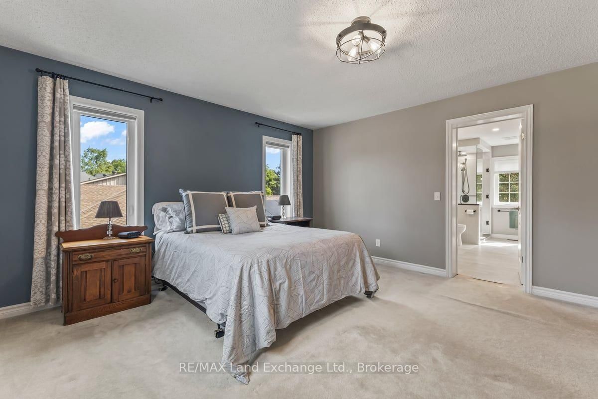 932 Parkwood Drive • Saugeen Shores, ON photo 16