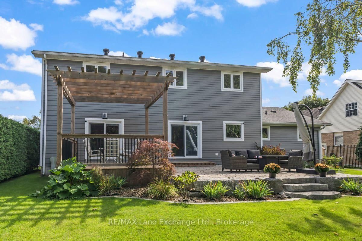 932 Parkwood Drive • Saugeen Shores, ON photo 37