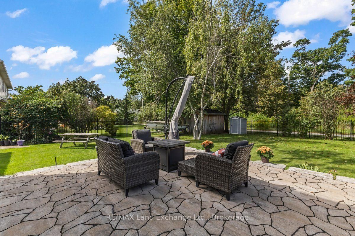 932 Parkwood Drive • Saugeen Shores, ON photo 39
