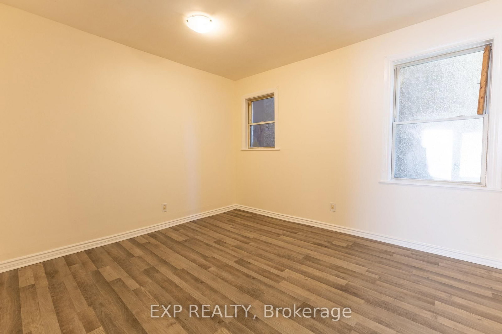 4-288 Montreal Rd, Ottawa, view 4