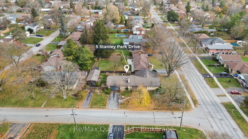 5 Stanley Park Drive
