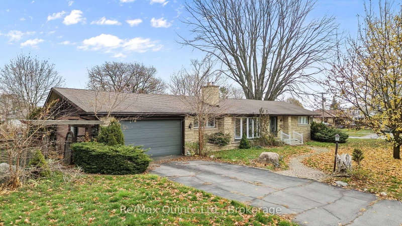 5 Stanley Park Drive