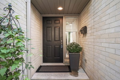 1399 Commissioners Road W • #5 • London South, ON photo 4