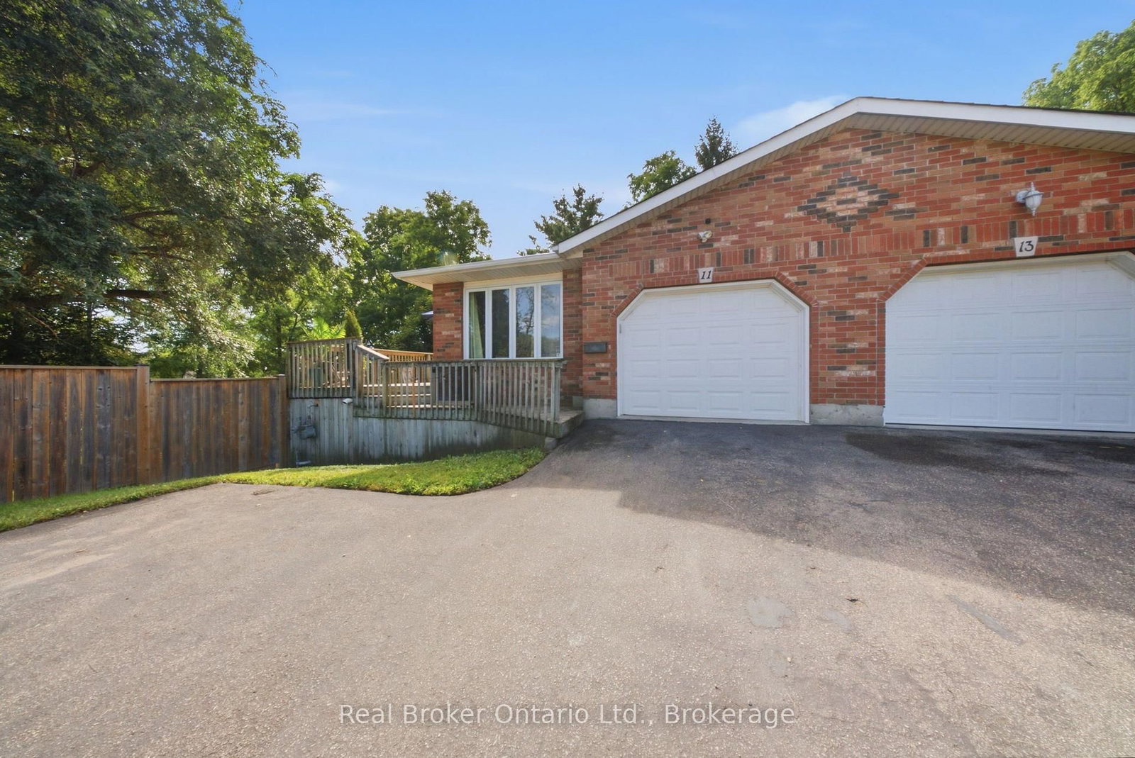 11 Dundas Street W • Brant, ON photo 3