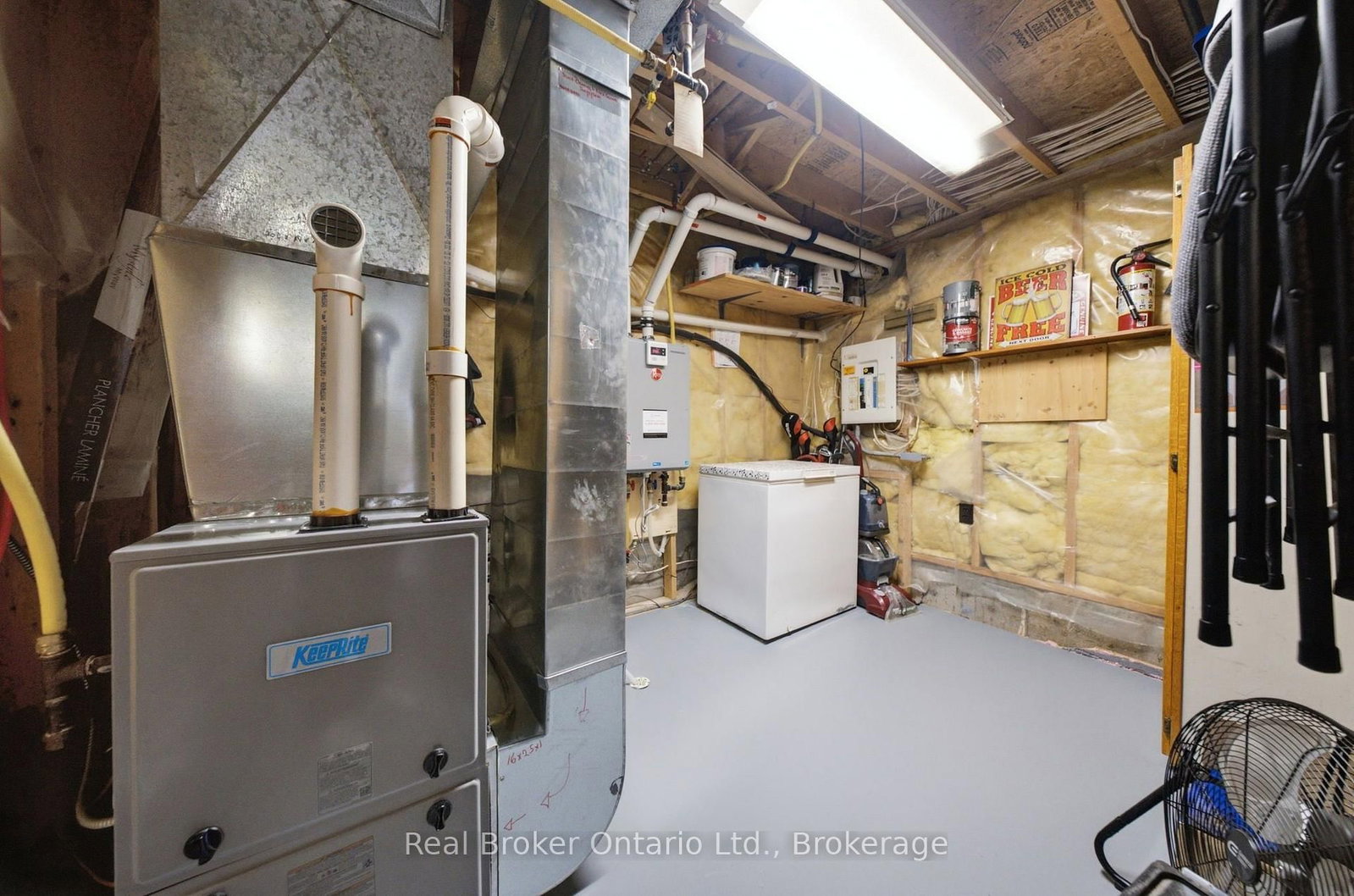 11 Dundas Street W • Brant, ON photo 32