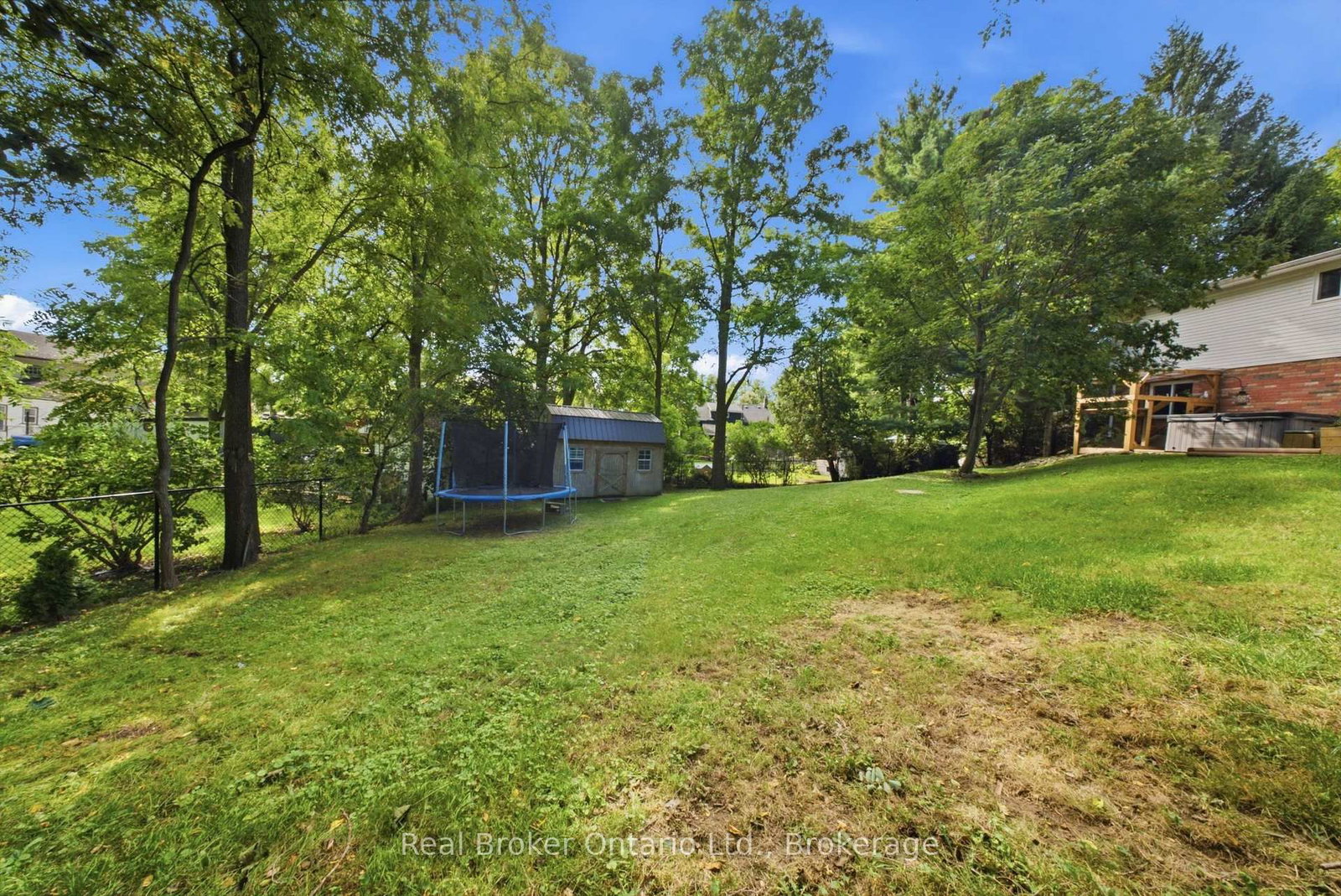 11 Dundas Street W • Brant, ON photo 41