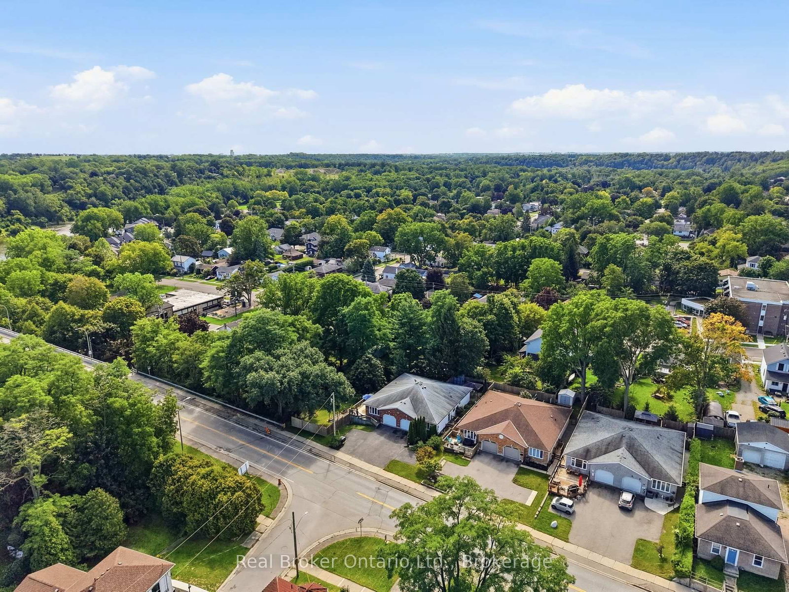 11 Dundas Street W • Brant, ON photo 44