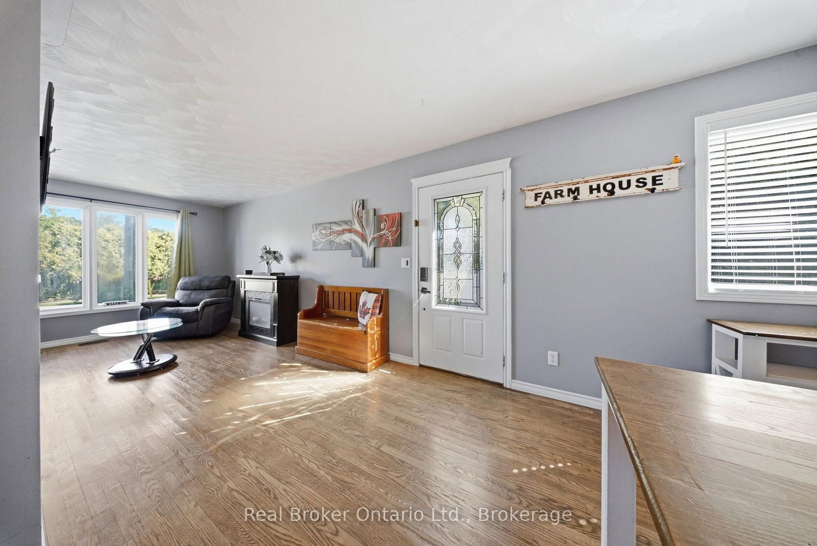 11 Dundas Street W • Brant, ON photo 7
