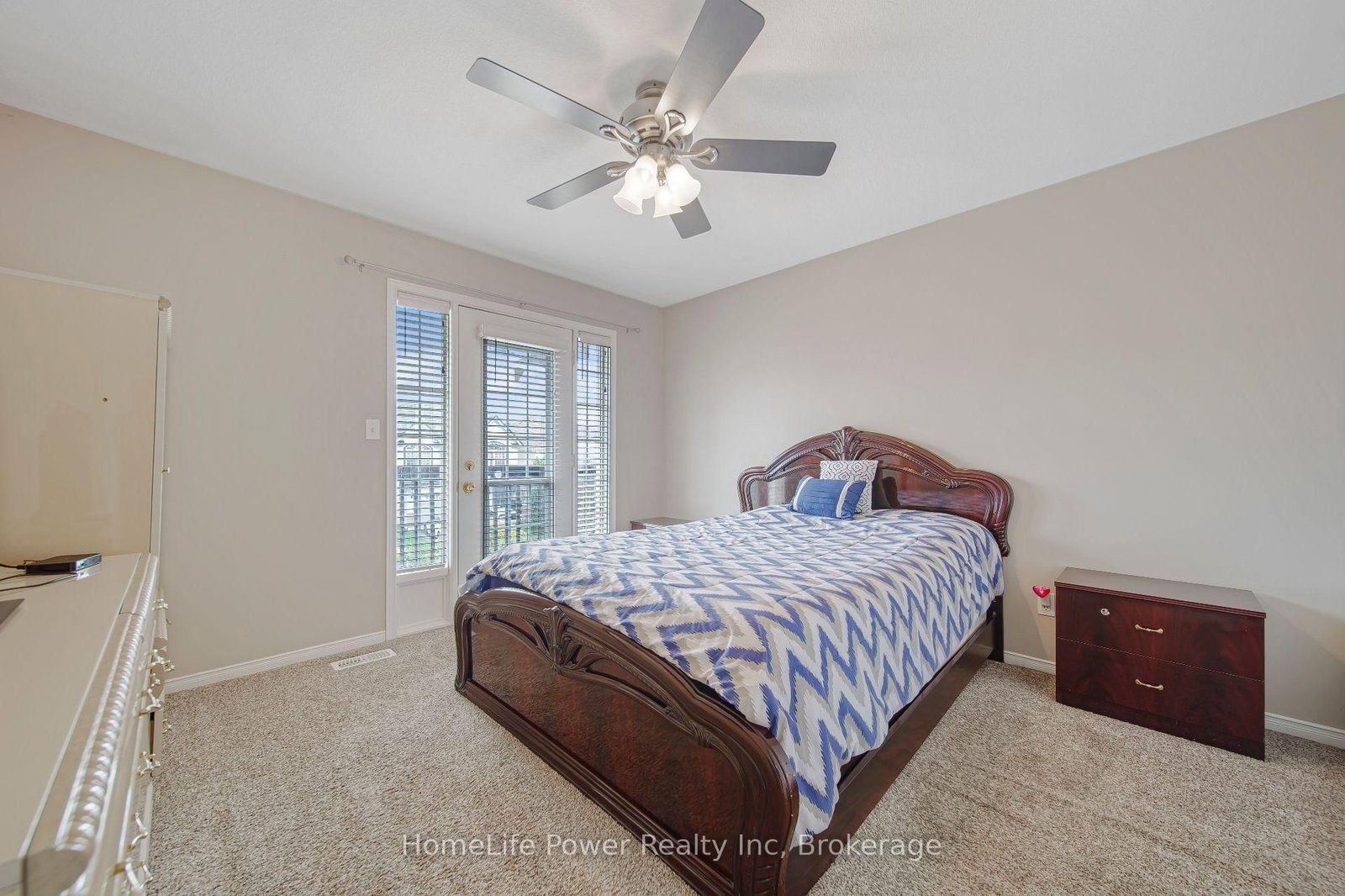 765 BRANDENBURG Boulevard • Waterloo, ON photo 36