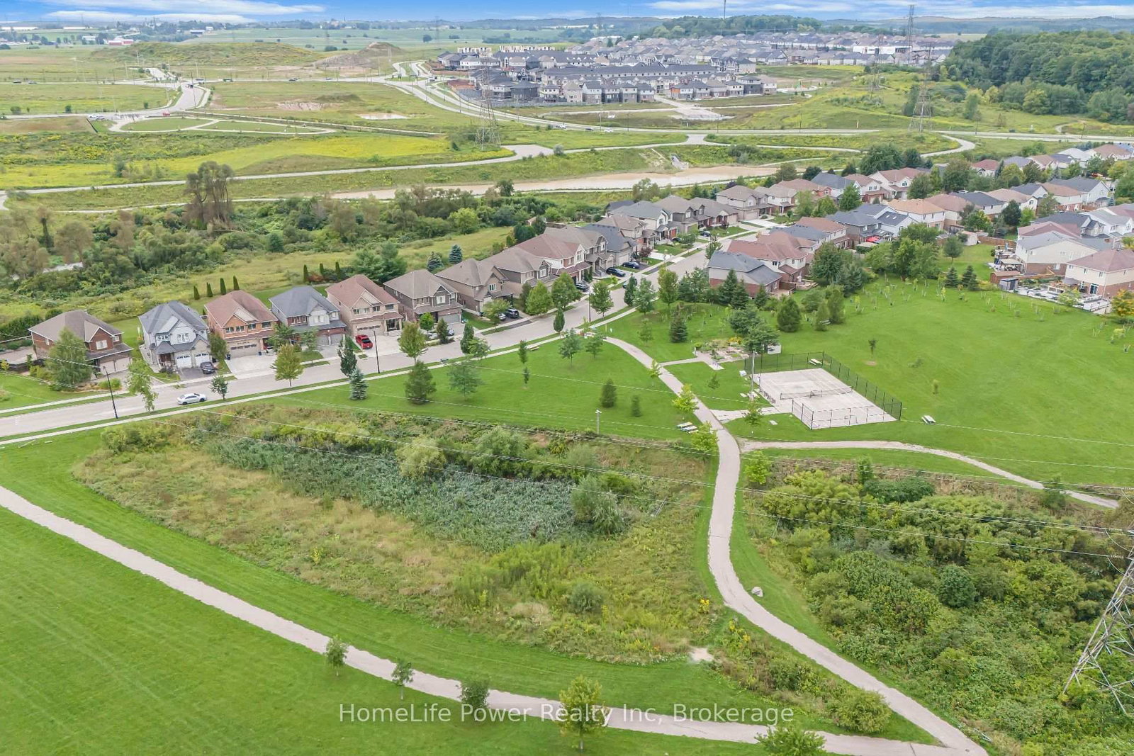 765 BRANDENBURG Boulevard • Waterloo, ON photo 45