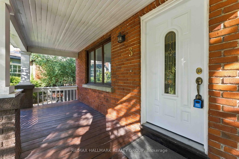 3 Ashbury Place