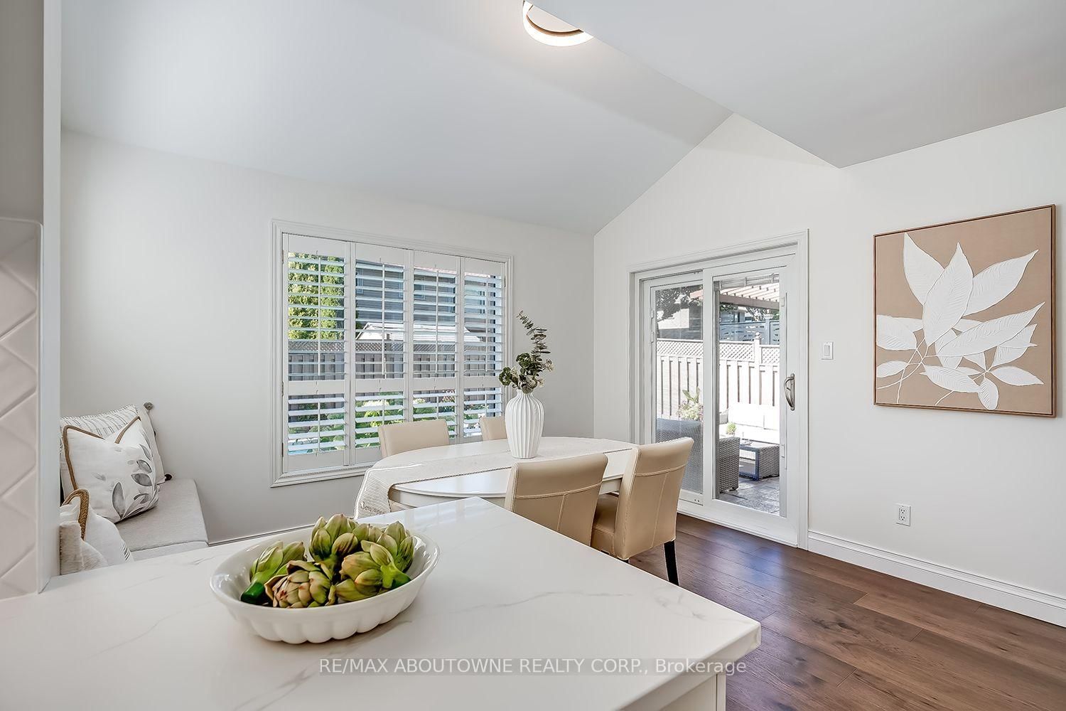 83 Niska Drive • Hamilton, ON photo 16