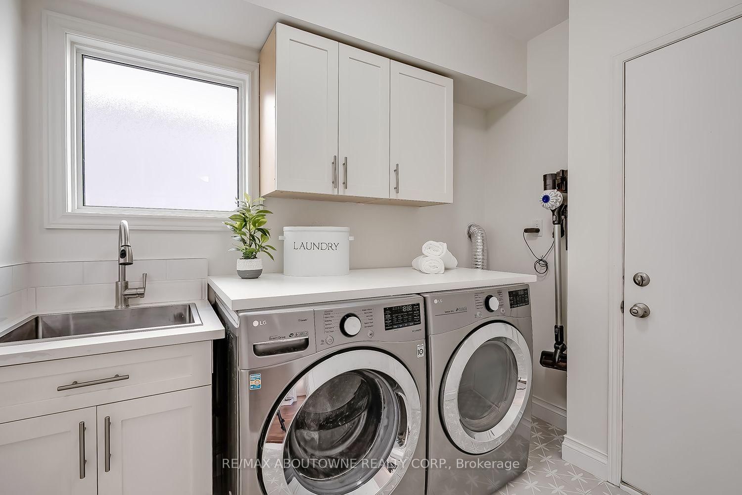 83 Niska Drive • Hamilton, ON photo 21