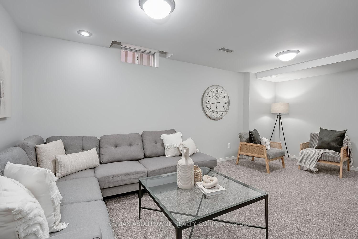 83 Niska Drive • Hamilton, ON photo 32