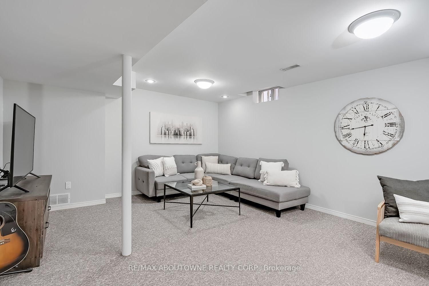 83 Niska Drive • Hamilton, ON photo 33