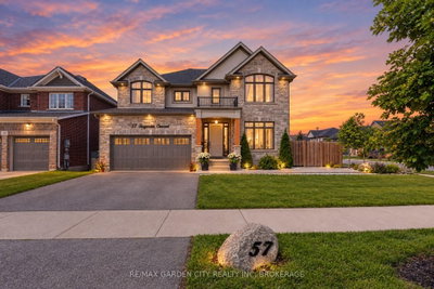 57 Bergenstein Crescent