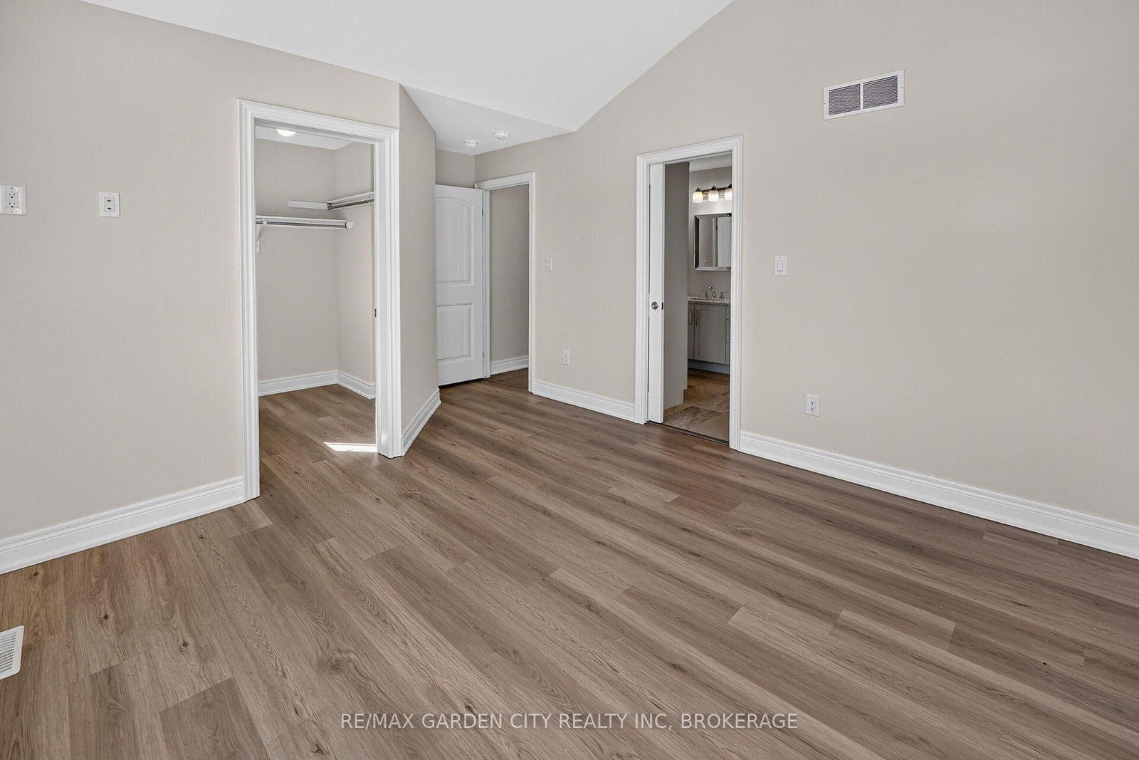 57 Bergenstein Cres Crescent • Pelham, ON photo 32