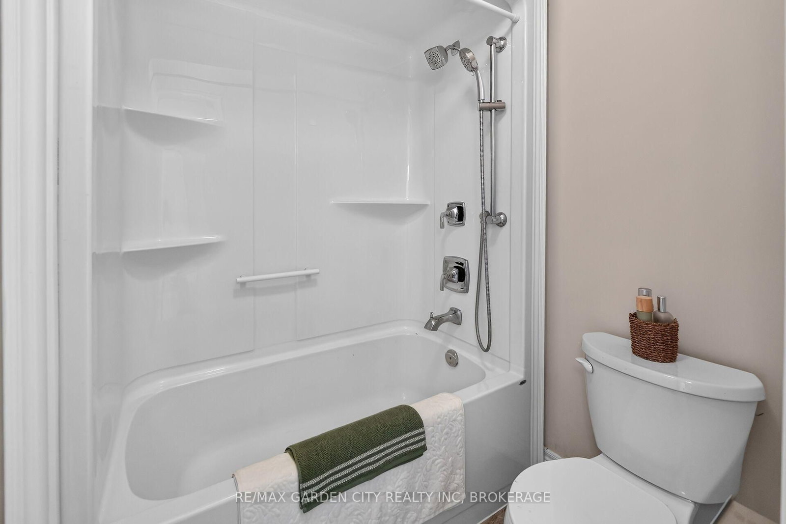 57 Bergenstein Cres Crescent • Pelham, ON photo 34