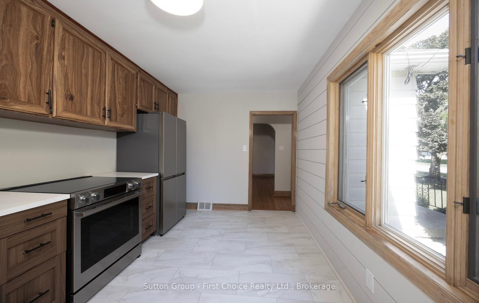 493 West Gore Street • Stratford, ON photo 11
