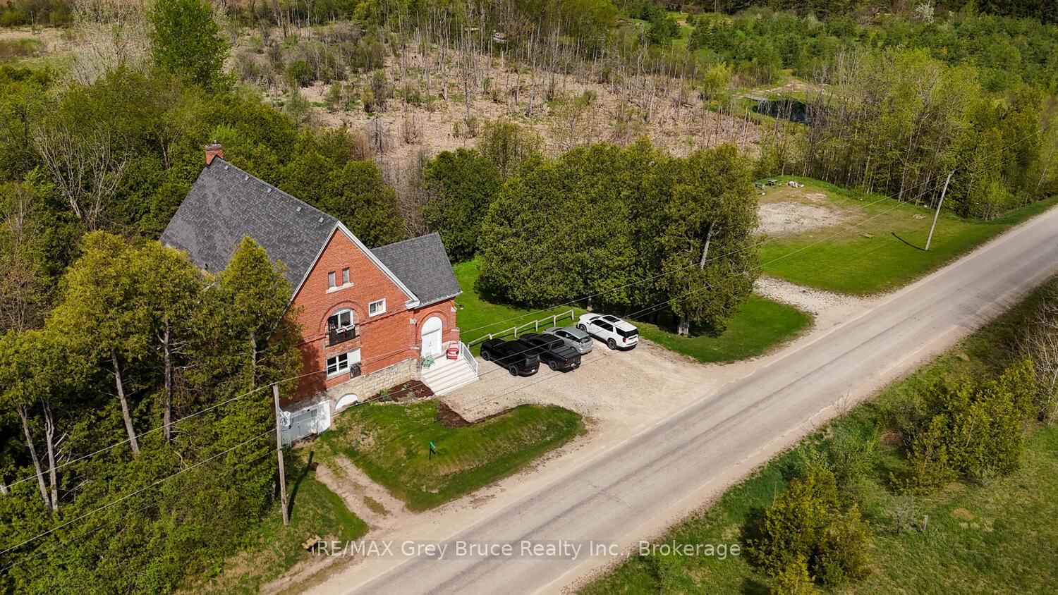 596688 10 Concession • Chatsworth, ON photo 2