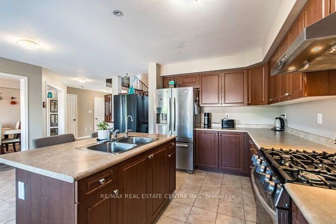 84 Lambert Crescent • Brantford, ON photo 20