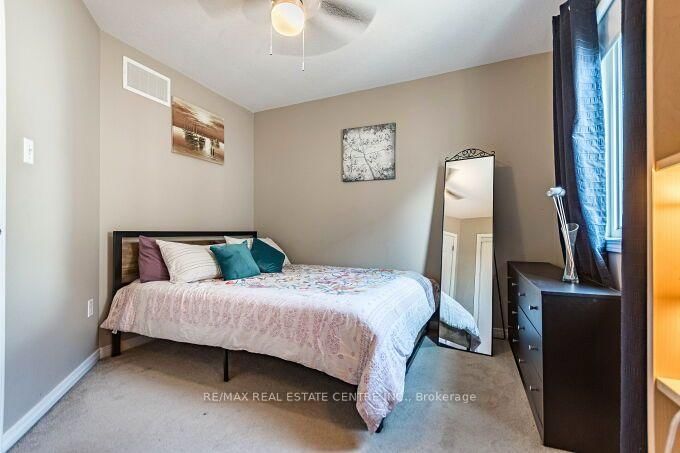 84 Lambert Crescent • Brantford, ON photo 31