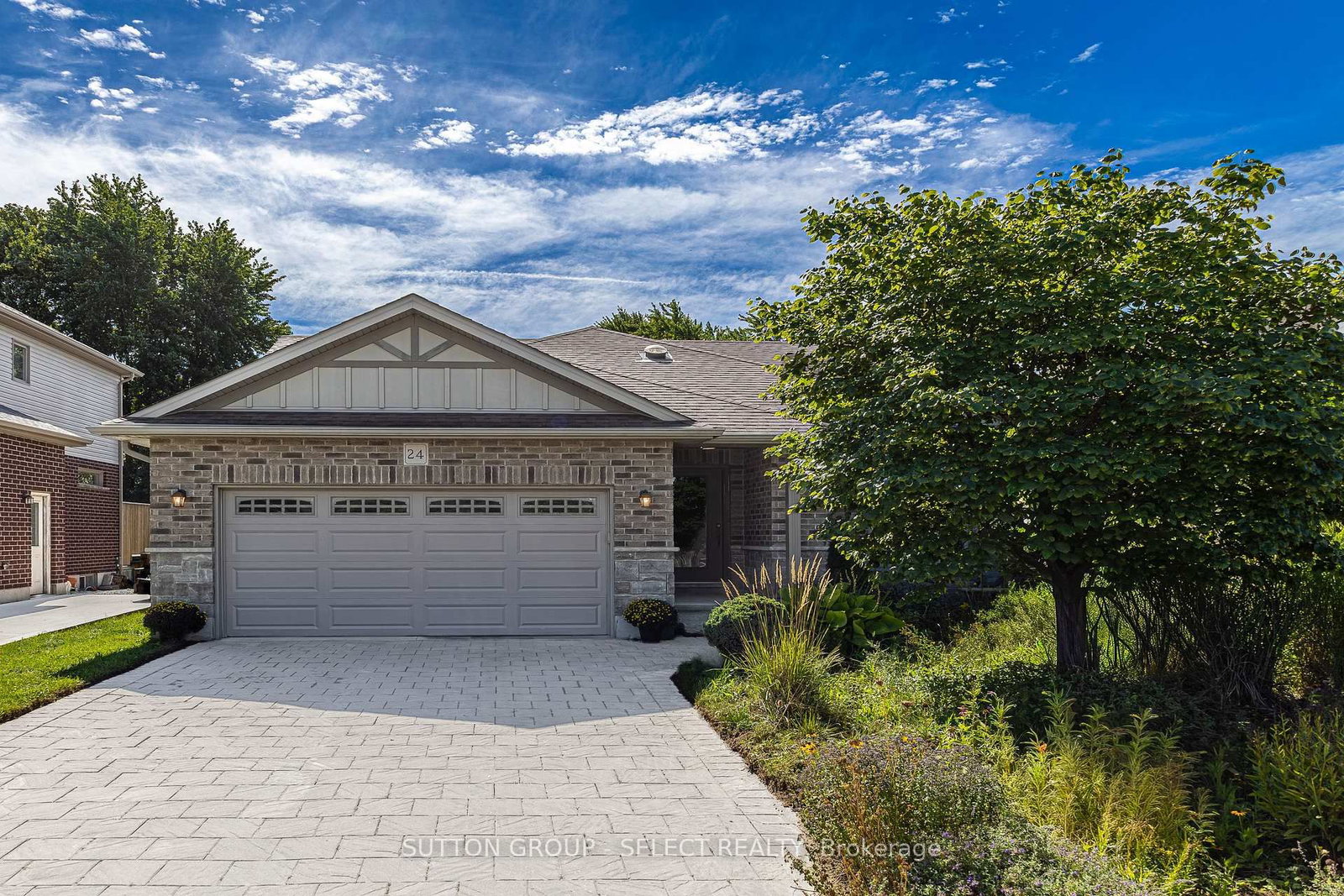 24 Brooker Trail • Thames Centre, ON photo 1