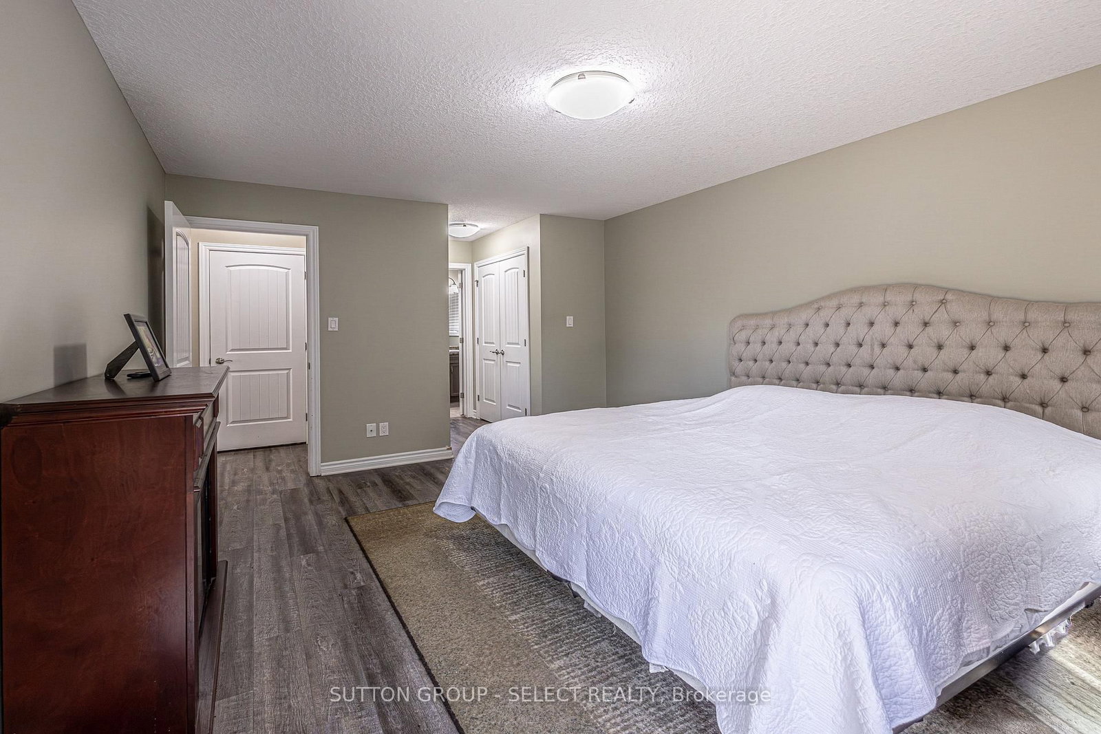 24 Brooker Trail • Thames Centre, ON photo 20