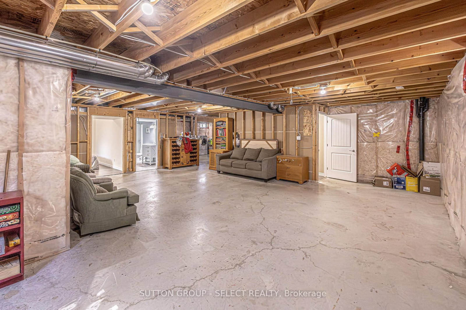 24 Brooker Trail • Thames Centre, ON photo 27