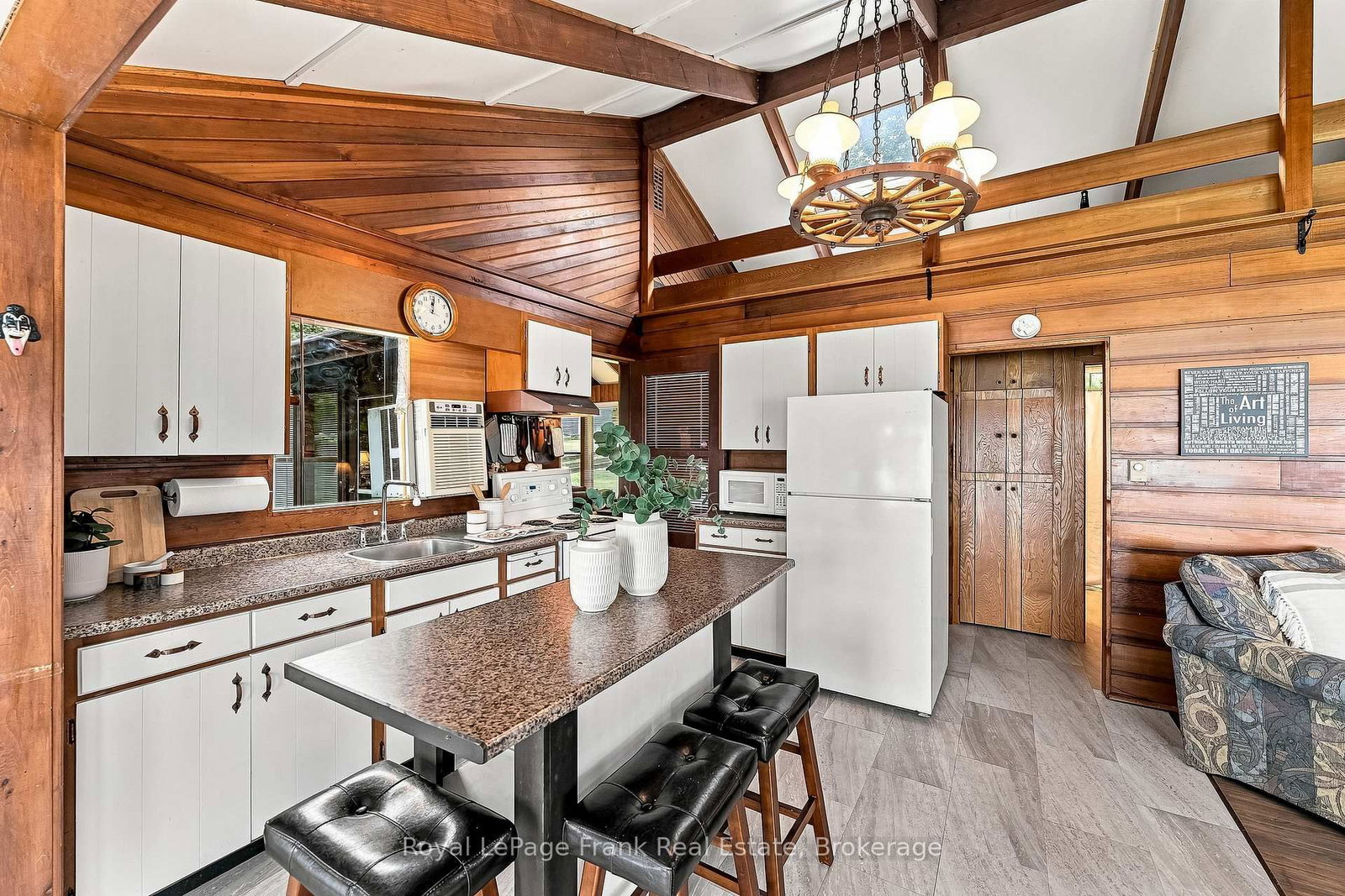 131 Ball Point Road • Kawartha Lakes, ON photo 15