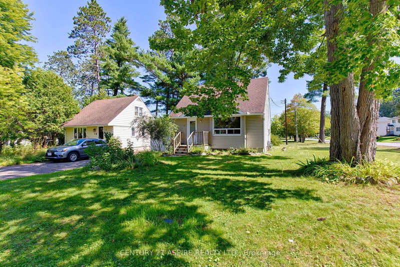 2 Thomson Crescent