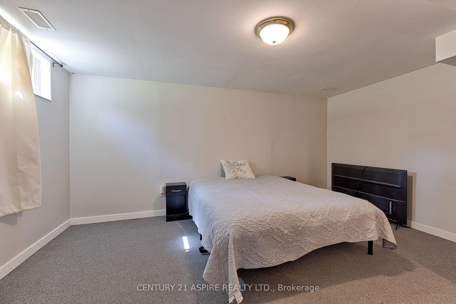 2 Thomson Crescent • Deep River, ON photo 24