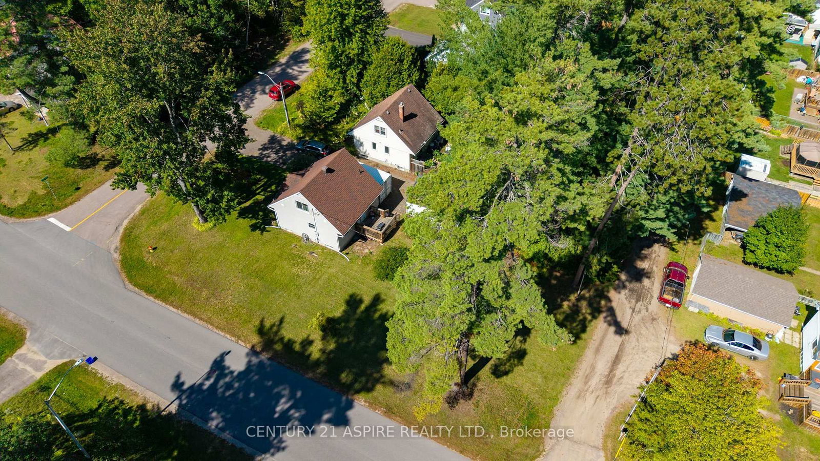 2 Thomson Crescent • Deep River, ON photo 30