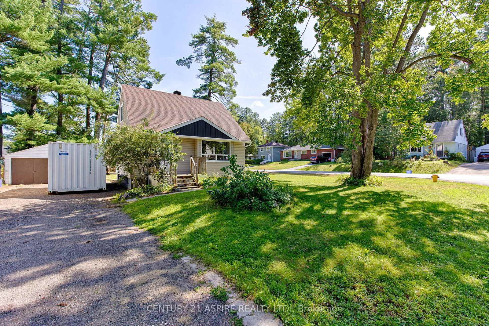 2 Thomson Crescent • Deep River, ON photo 39
