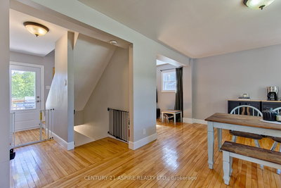 2 Thomson Crescent • Deep River, ON photo 6