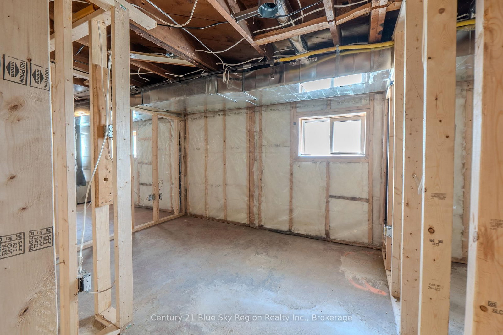 452 King Street W • North Bay, ON photo 26