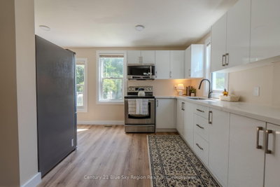452 King Street W • North Bay, ON photo 6