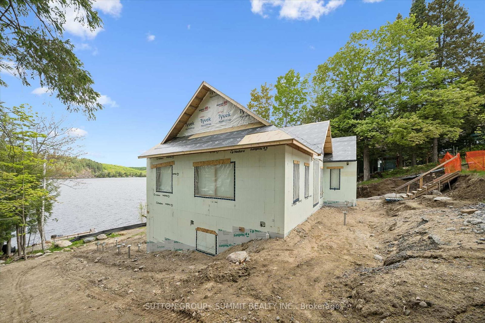 227 HOOD Road • Huntsville, ON photo 11