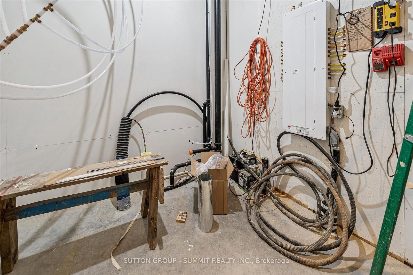 227 HOOD Road • Huntsville, ON photo 36