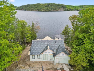 227 HOOD Road • Huntsville, ON photo 8