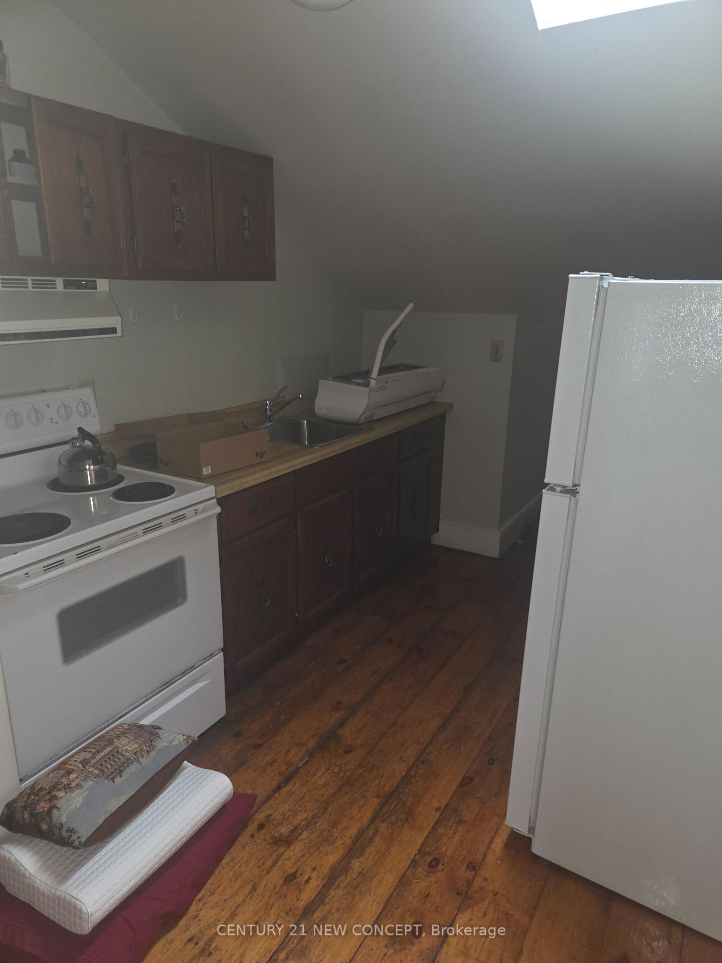 123 Jackson Street W • Hamilton, ON photo 24